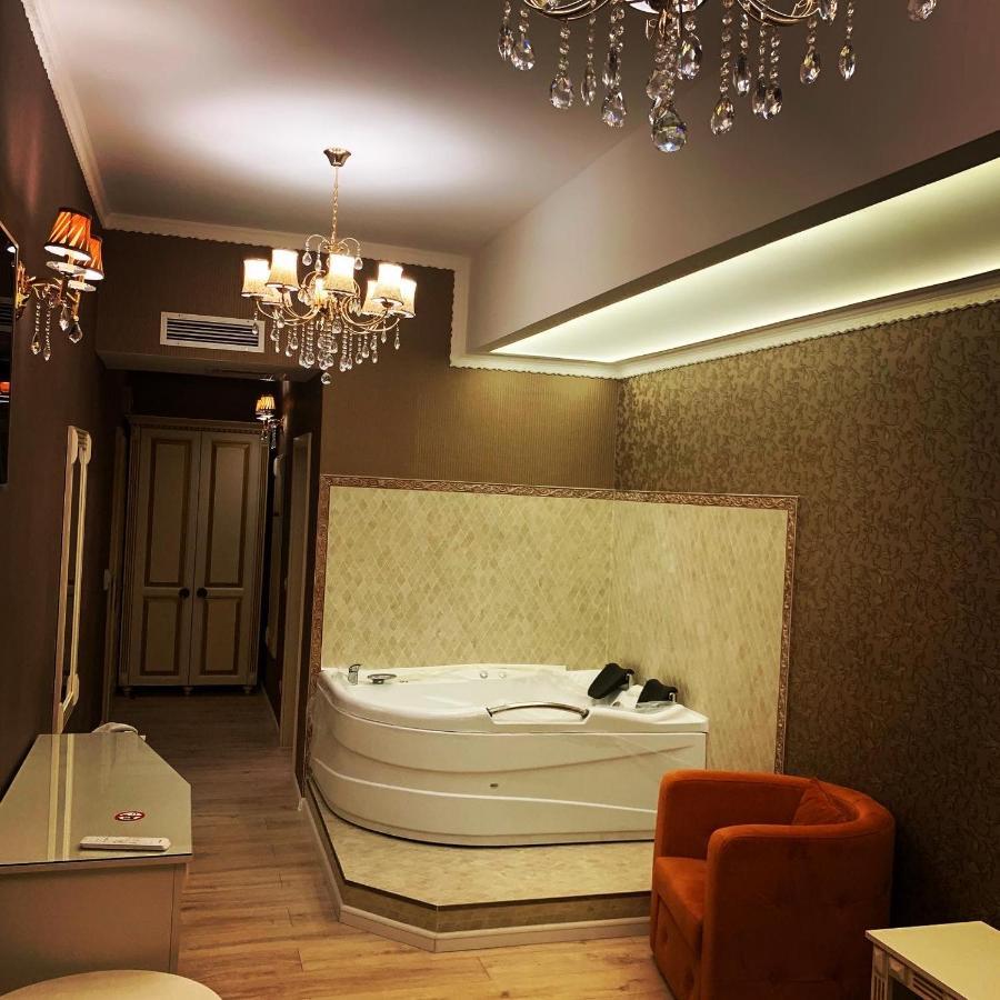 Hotel Goya Collection Târgu Jiu Zewnętrze zdjęcie