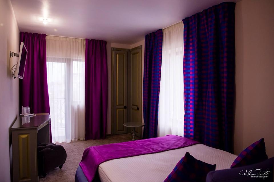 Hotel Goya Collection Târgu Jiu Zewnętrze zdjęcie