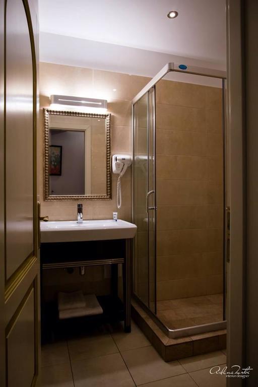 Hotel Goya Collection Târgu Jiu Zewnętrze zdjęcie