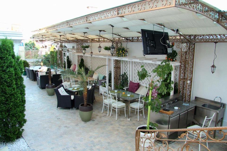 Hotel Goya Collection Târgu Jiu Zewnętrze zdjęcie