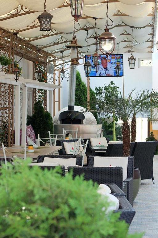 Hotel Goya Collection Târgu Jiu Zewnętrze zdjęcie