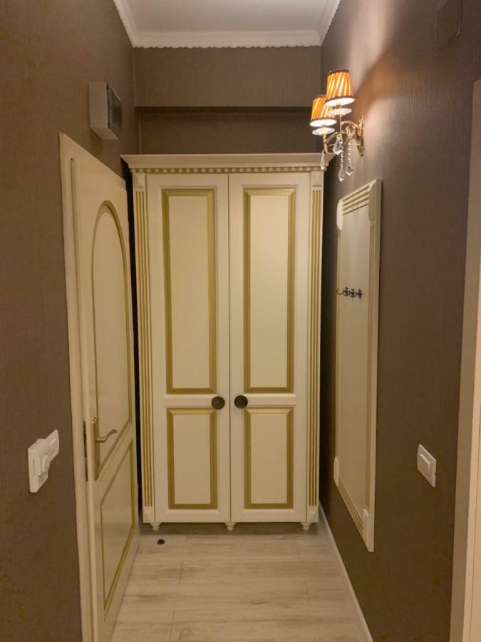 Hotel Goya Collection Târgu Jiu Zewnętrze zdjęcie